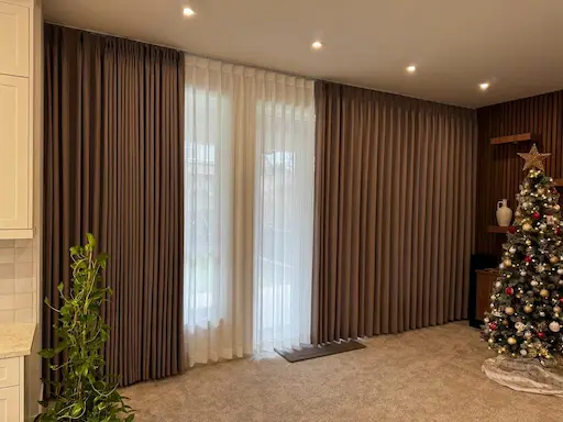Learn more onCurtains & Drapes and coverings to do description